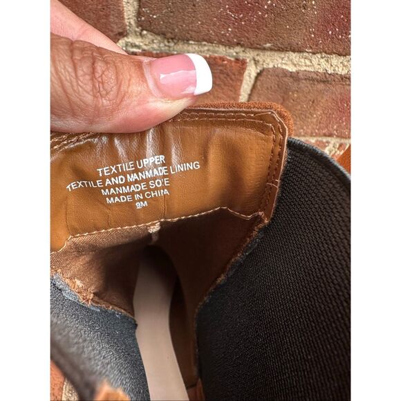 Ann Taylor Loft $156 Lug Chelsea Booties chestnut brown 9 NEW - Picture 4 of 9